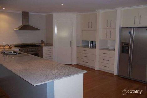 Property photo of 6 Grosmont Glade Leschenault WA 6233