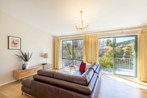 Property photo of 2/3 Hansen Circuit Isaacs ACT 2607