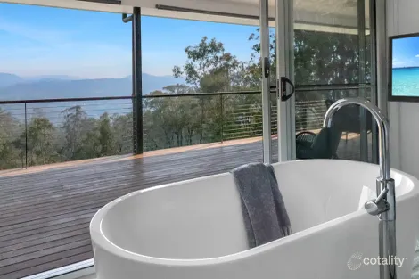 Property photo of 68-72 White Place Kooralbyn QLD 4285