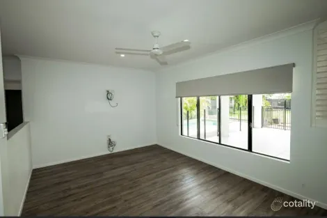 Property photo of 9 Brush Cherry Street Mount Low QLD 4818