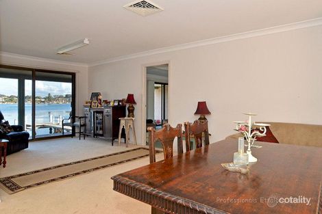 Property photo of 19 Cuttlefish Parade St Huberts Island NSW 2257