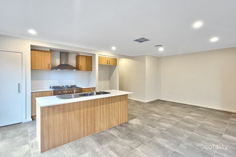 Property photo of 32 Juniperina Circuit Wallan VIC 3756