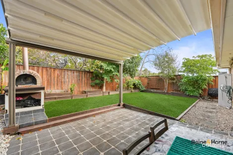 Property photo of 18 Snowy Avenue Minto NSW 2566