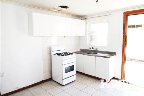 Property photo of 16 George Court Adelaide SA 5000
