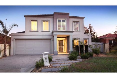 Property photo of 5 Primrose Court Gowanbrae VIC 3043