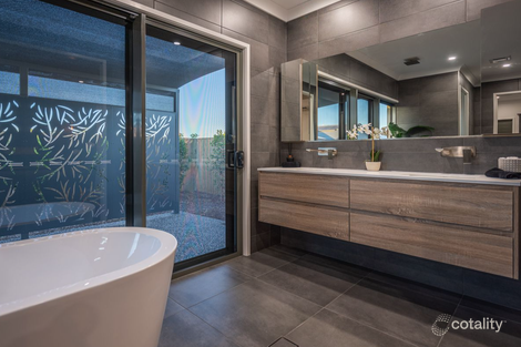 Property photo of 11 Broadmeadows Crescent Bohle Plains QLD 4817