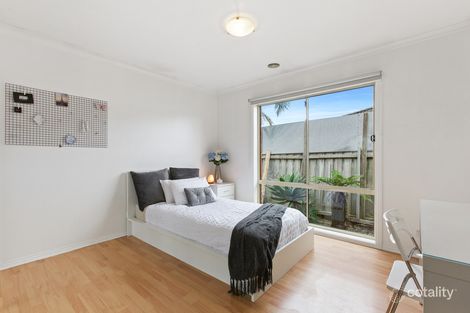 Property photo of 7 Ross Crescent Skye VIC 3977