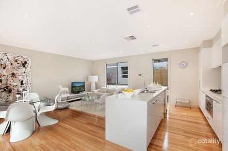Property photo of 5/1240 Old Burke Road Kew East VIC 3102