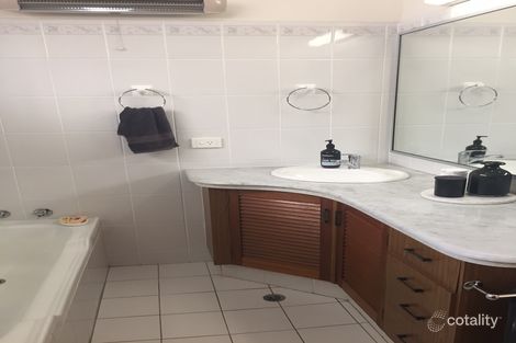 Property photo of 2 Toorak Court Merewether Heights NSW 2291