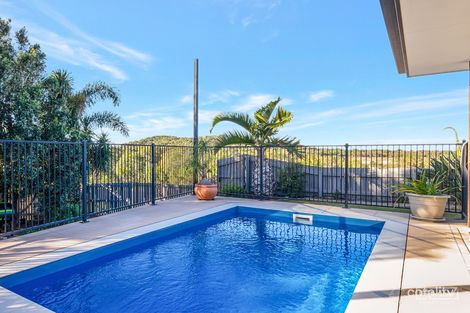 Property photo of 9 Peninsula Place Rosslyn QLD 4703