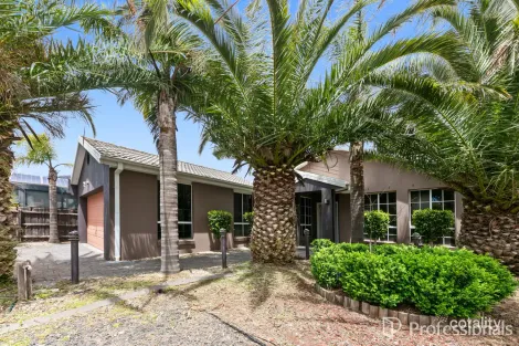 3 Darriwill Cl, Delahey, VIC 3037