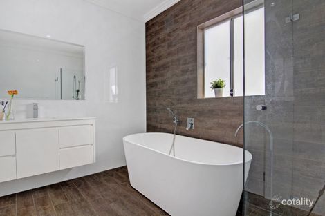 Property photo of 122 Boundary Road Peakhurst NSW 2210