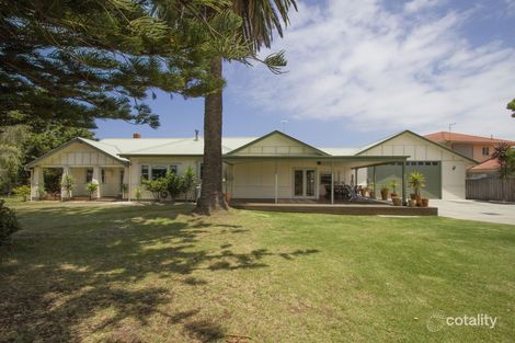 15 Barkes Ave, Lakes Entrance, VIC 3909