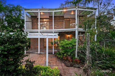 18/415-417 BOAT HARBOUR DR, TORQUAY, QLD 4655