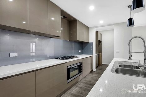 Property photo of 34 Poyner Circuit Mickleham VIC 3064