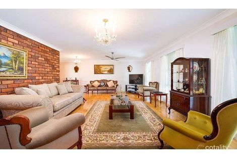 Property photo of 3 McIlwain Drive Mermaid Waters QLD 4218