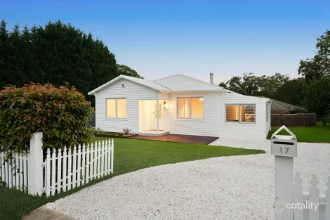 17 Elsworth Ave, Balaclava, NSW 2575