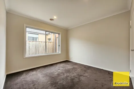 Property photo of 9 Kyogle Avenue Point Cook VIC 3030