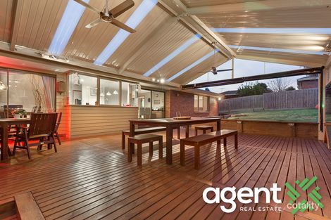 Property photo of 12 Waintree Court Endeavour Hills VIC 3802