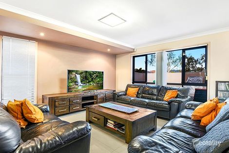 Property photo of 46 Christina Ryan Way Arundel QLD 4214