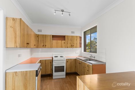 Property photo of 18 Alandale Avenue Figtree NSW 2525