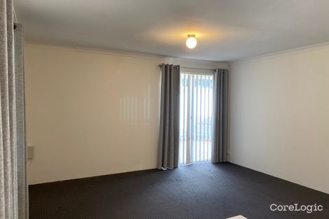 Property photo of 19 Breaker Close Silver Sands WA 6210