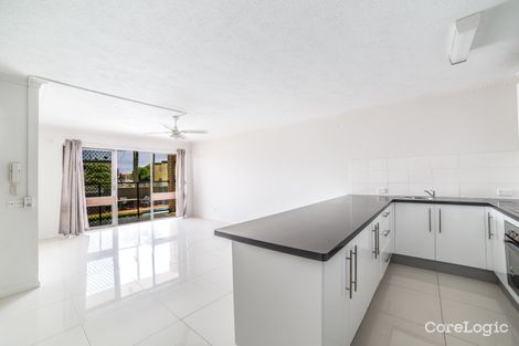 Property photo of 4/112 Stanhill Drive Surfers Paradise QLD 4217