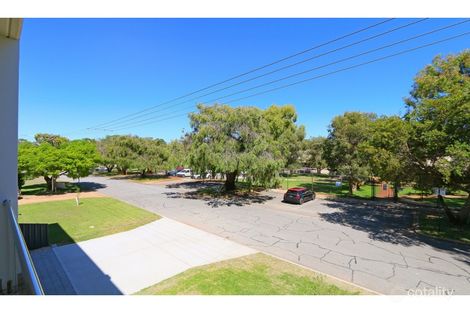 102/22 Hendra St, Cloverdale, WA 6105