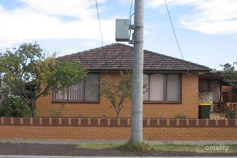 7 Swansea Pde, St Albans, VIC 3021