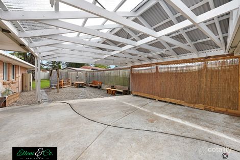 Property photo of 12 Charlotte Crescent Albion Park NSW 2527