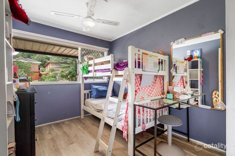 Property photo of 24 Guise Road Bradbury NSW 2560