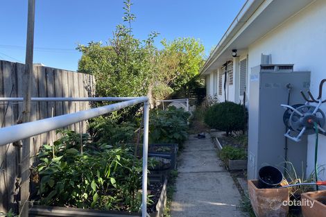 Property photo of 5 Allambie Road Sale VIC 3850