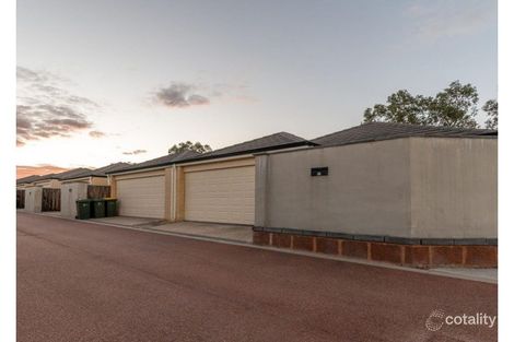 Property photo of 42 Musselbrook Trail Ellenbrook WA 6069