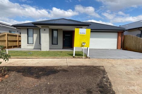 Property photo of 15 Hazelmere Avenue Eynesbury VIC 3338