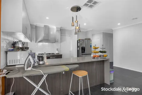 Property photo of 1191 Ison Road Manor Lakes VIC 3024