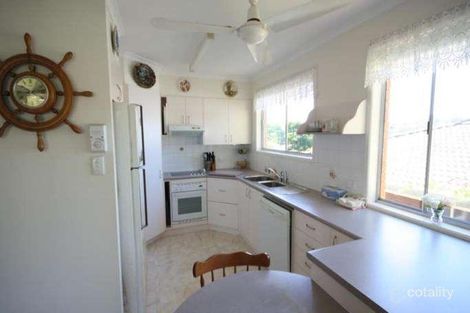 Property photo of 28 Bowline Street Jamboree Heights QLD 4074