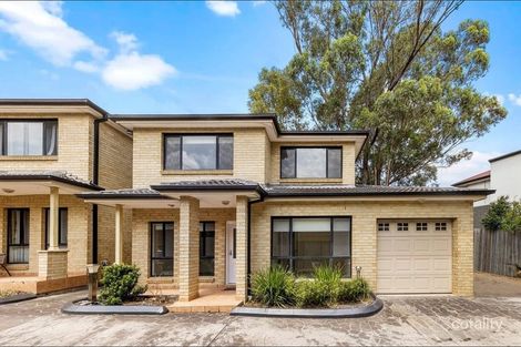 4/15 Hishion Pl, Georges Hall, NSW 2198