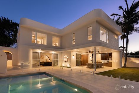 14 Birtwistle St, Southport, QLD 4215
