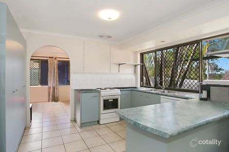 Property photo of 1 Armidale Crescent Helensvale QLD 4212