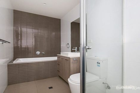 Property photo of 202/5 Collared Close Bundoora VIC 3083