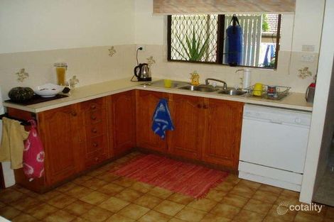 Property photo of 32 Hadrian Avenue Mooroobool QLD 4870