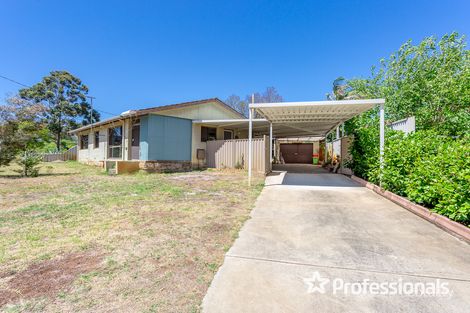 38 Hollybush Way, Kelmscott, WA 6111