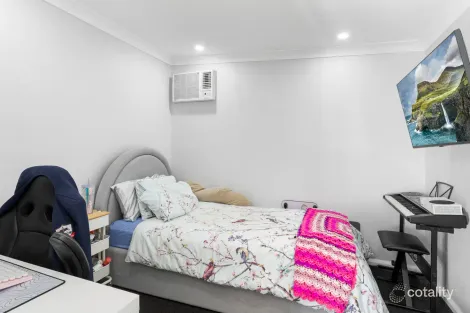 Property photo of 25 Wagtail Drive Deception Bay QLD 4508