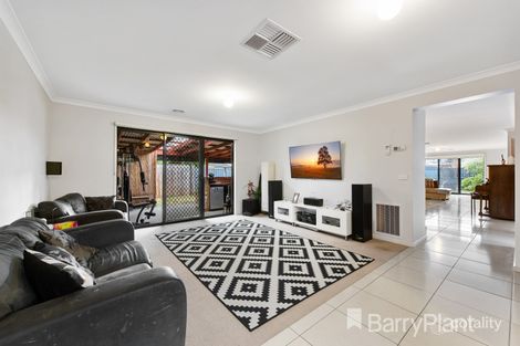 Property photo of 3 Arjun Avenue Harkness VIC 3337