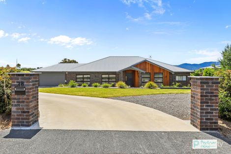 28 Rodeo Dr, Hillvue, NSW 2340