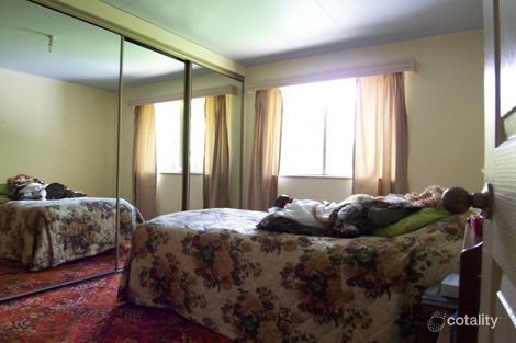 Property photo of 22 Andrew Street Bundamba QLD 4304