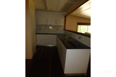 Property photo of 25 Beresford Crescent Dysart QLD 4745