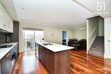 Property photo of 2 Salamander Terrace Shepparton VIC 3630