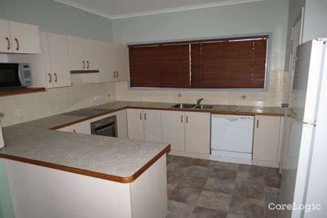 Property photo of 10 Colleen Avenue Emerald QLD 4720