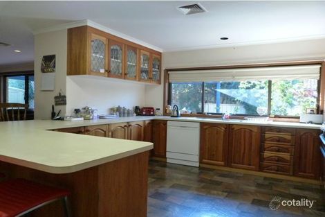Property photo of 22 Neil Avenue Benalla VIC 3672